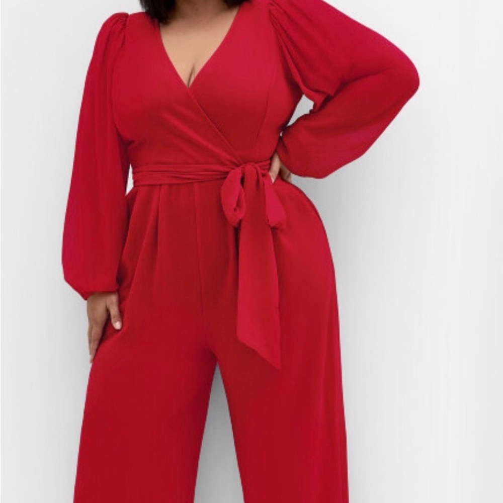City Chic Vibrant Red Long Sleeve Dress